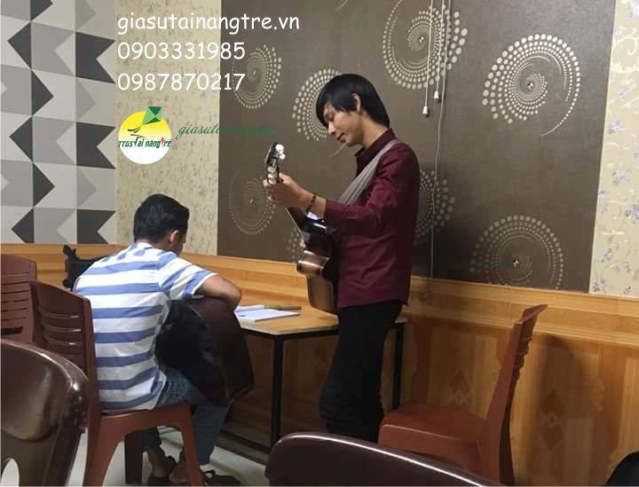 Cần tìm gia sư đàn Guitar tại nhà